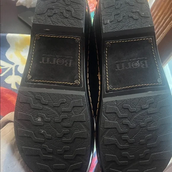 Born Womens Size 7 Bailie Black Suede Leather Casual Slip On Closed Back Clogs - Picture 2 of 6